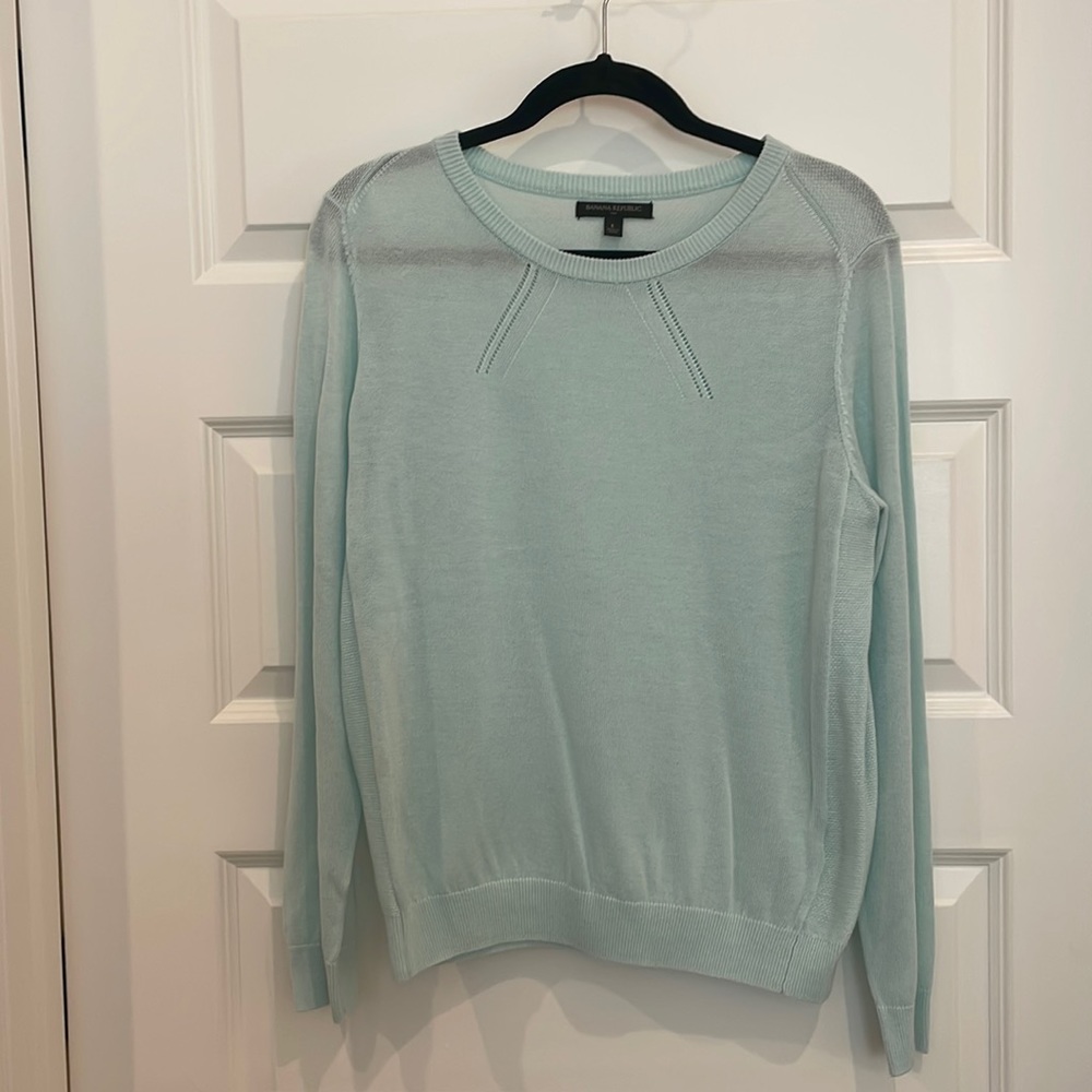 Banana Republic lightweight sweater